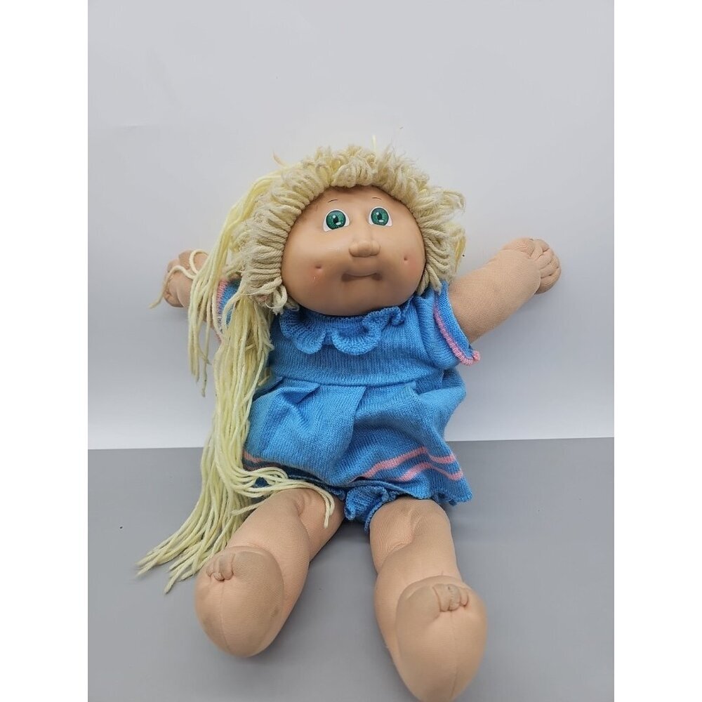 VINTAGE Cabbage Patch Doll Blonde Hair Outfit Yarn Hair Green Eyes Needs Bath